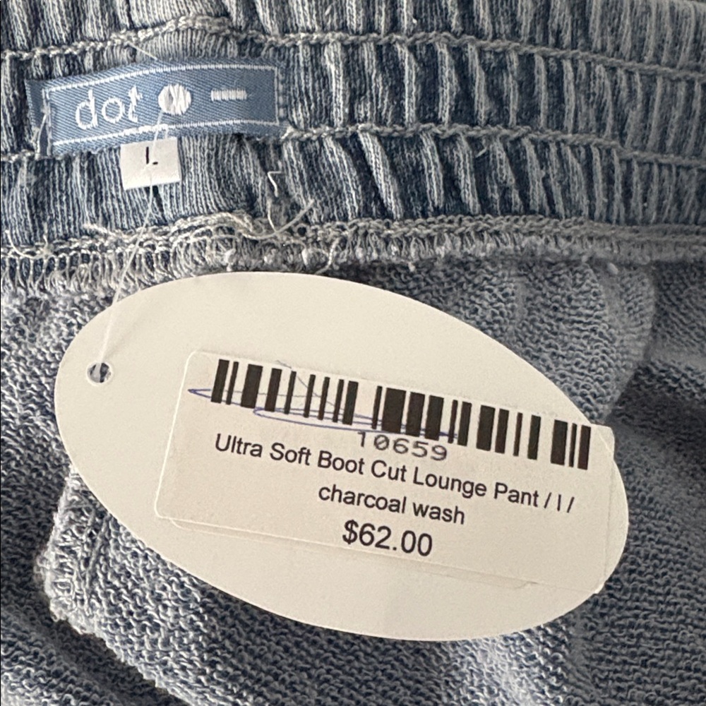 DOT BOUTIQUE Knit Wide-Leg Pants in Light Blue Size Large — NWT - Picture 7 of 10